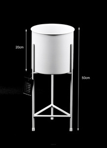 Kwietnik metalowy z donicą JAKPOL FIORI 50 cm, biały small 1