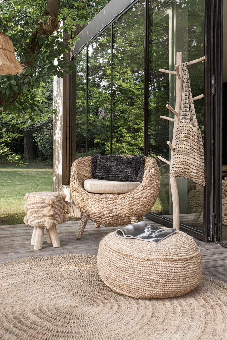 Obejrzyj Raffia Flores Pouffe - Natural Raffia Flores Pouffe - Natural