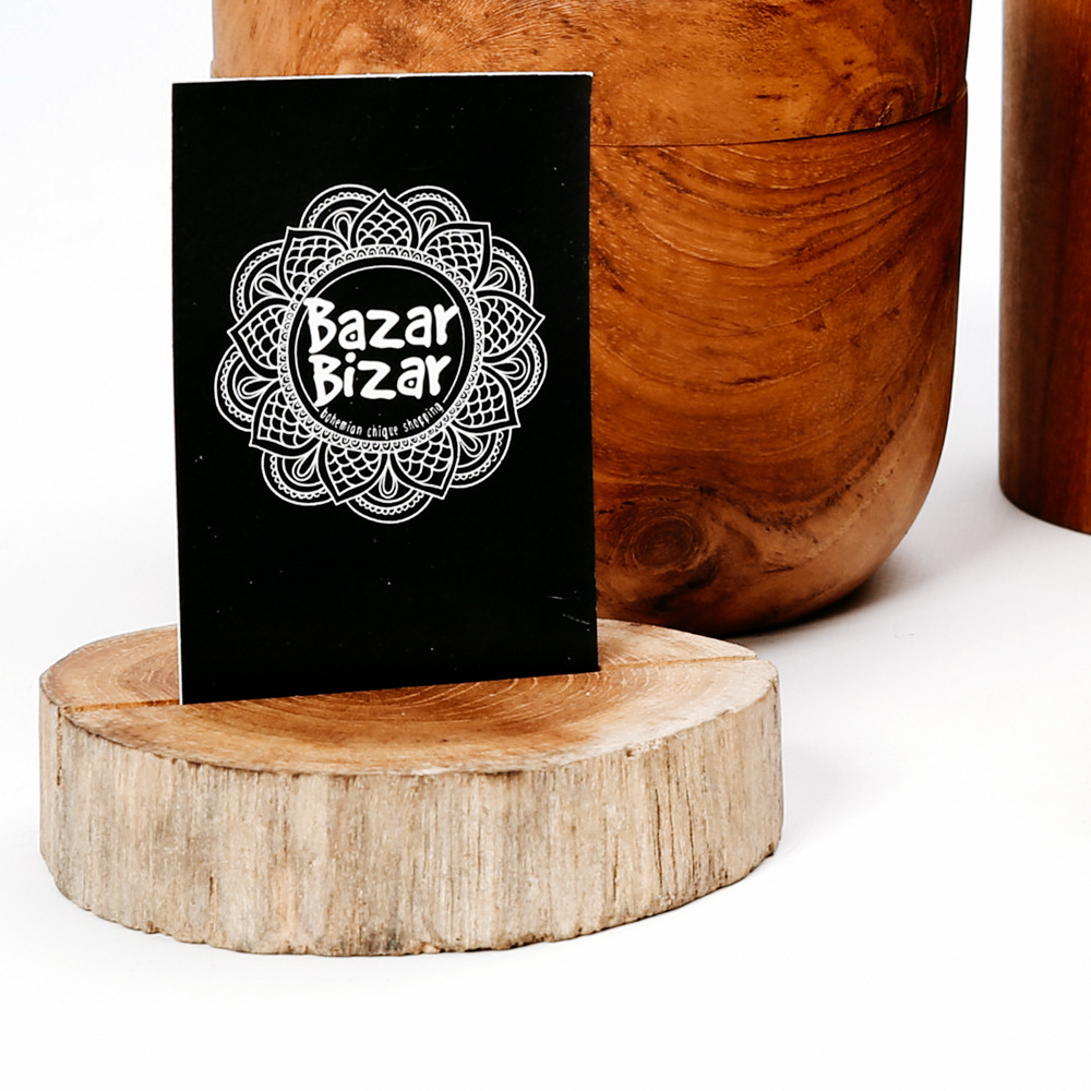 Obejrzyj Stojak na wizytówki Bazar Bizar Teak Root z drewna tekowego Stojak na wizytówki Bazar Bizar Teak Root z drewna tekowego