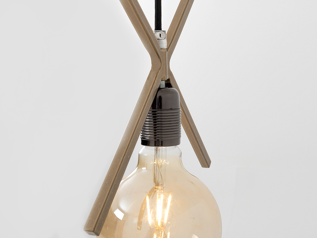 Obejrzyj Lampa wisząca XLAMP - złoty Lampa wisząca XLAMP - złoty