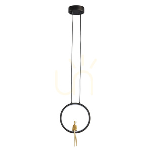 Lampa wisząca AMICI ST-D7774, świecąca obręcz Ø18,5 cm, czarny mosiądz, złota figurka, LED 7 W 3000 K small 0