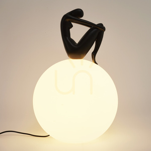 Lampa stołowa WOMAN-2 czarna 35 cm small 1