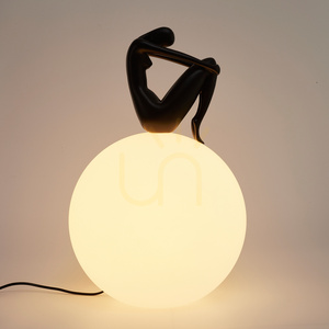 Lampa stołowa WOMAN-2 czarna 35 cm small 5