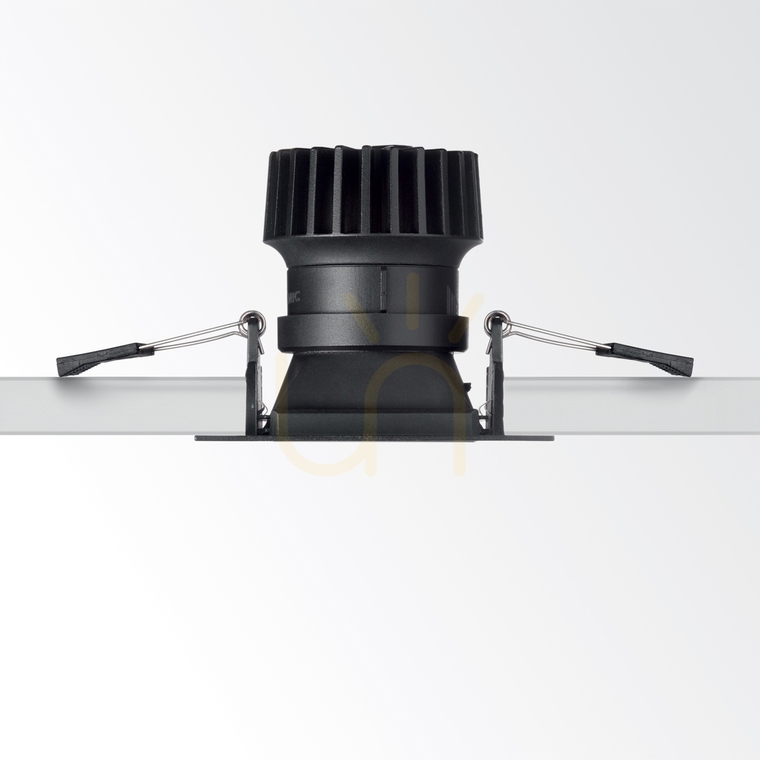 Sprawdź Maskownica sufitowa Ideallux Dynamic biała 10 cm 208725 Maskownica sufitowa Ideallux Dynamic biała 10 cm 208725