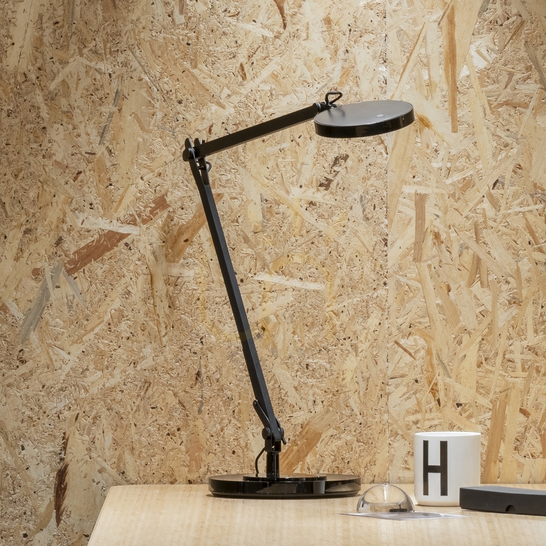 Zobacz Lampa stołowa Ideallux Futura 272078 biała LED 12,5W 58 cm Lampa stołowa Ideallux Futura 272078 biała LED 12,5W 58 cm