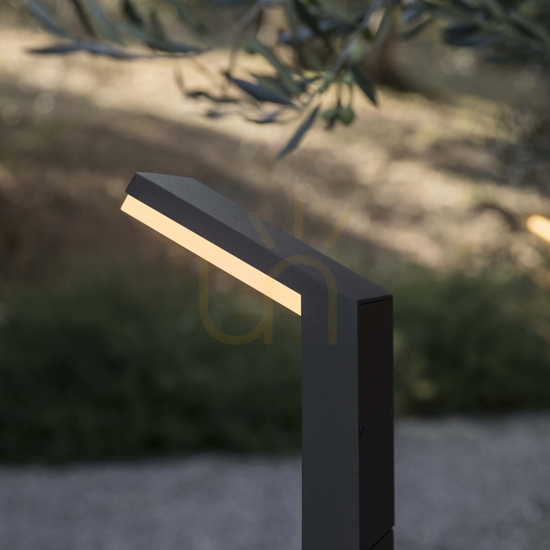 Pokaż Lampa zewnętrzna stojąca Ideallux Style 322384 antracyt LED 8,5W 3000K IP54 100 cm Lampa zewnętrzna stojąca Ideallux Style 322384 antracyt LED 8,5W 3000K IP54 100 cm