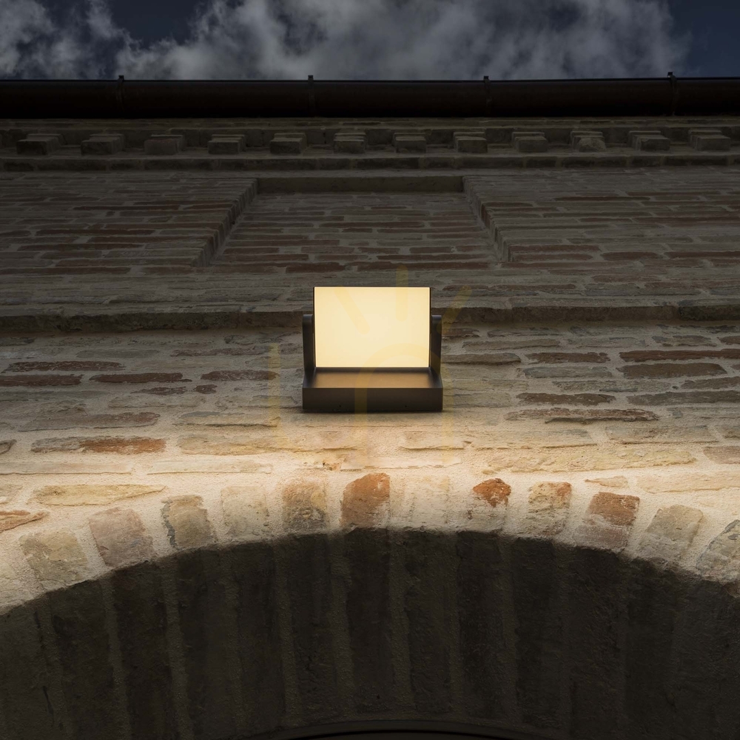 Wyświetl Kinkiet zewnętrzny Ideallux SWIPE 287683 LED 20,5W antracyt IP54 ⌀21,2 cm Kinkiet zewnętrzny Ideallux SWIPE 287683 LED 20,5W antracyt IP54 ⌀21,2 cm