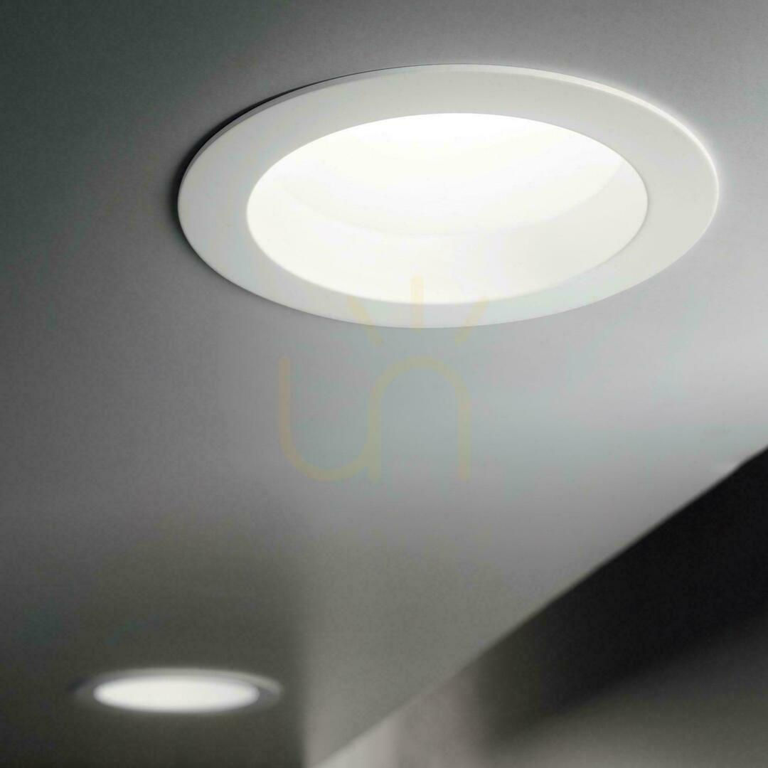 Zobacz Oprawa wpuszczana Ideallux BASIC 193526 biała LED 15W 3000K 14,4 cm Oprawa wpuszczana Ideallux BASIC 193526 biała LED 15W 3000K 14,4 cm