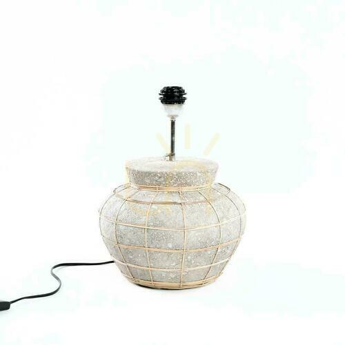 Sprawdź Lampa stołowa Bazar Bizar The Lipsi – terakota w kolorze betonu, abażur z trawy, 48 cm