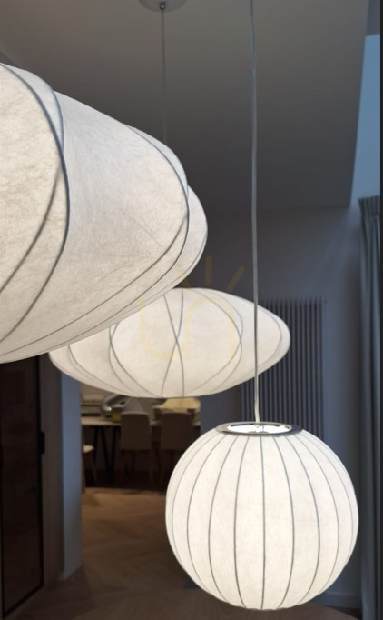 Zobacz Lampa wisząca SILK biała 50 cm Lampa wisząca SILK biała 50 cm