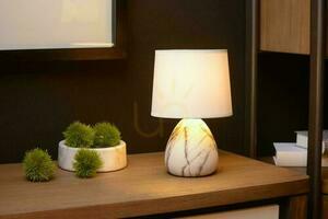 Lampa stołowa MARMO E14 ø16 cm, biała ceramika z nadrukiem i lniany abażur, włącznik na przewodzie, Lucide 47508/81/31 small 2