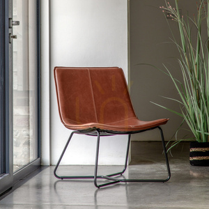 Krzesło lounge Gallery Direct Hawking brązowe z ekoskóry na metalowej ramie small 1