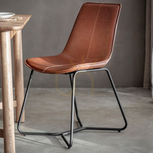 Krzesła do jadalni Gallery Direct Hawking brązowe z ekoskóry, 2 szt. small 1