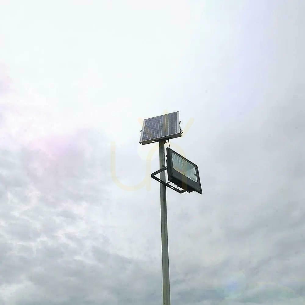 Obejrzyj Projektor LED Solarny V-TAC 16W Czarny IP65, Pilot, Timer VT-40W 4000K 1050lm Projektor LED Solarny V-TAC 16W Czarny IP65, Pilot, Timer VT-40W 4000K 1050lm