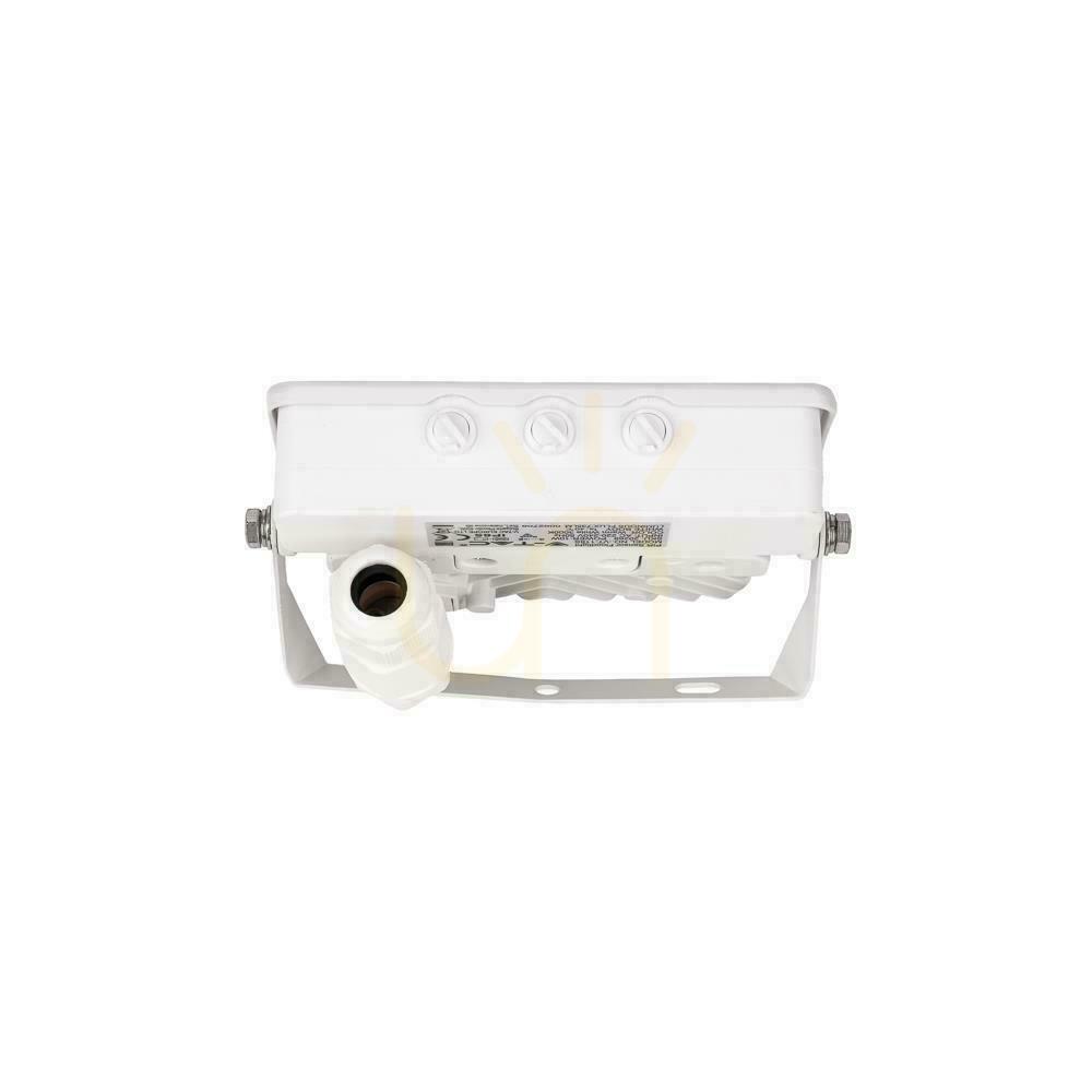 Obejrzyj Projektor LED V-TAC 10W SAMSUNG CHIP Czujnik Ruchu Biały Z MUFĄ VT-118S 3000K 735lm 5 Lat Gwarancji Projektor LED V-TAC 10W SAMSUNG CHIP Czujnik Ruchu Biały Z MUFĄ VT-118S 3000K 735lm 5 Lat Gwarancji