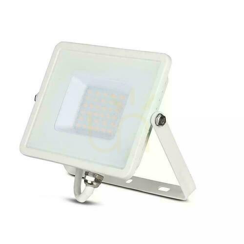 Sprawdź Projektor LED V-TAC 30W SAMSUNG CHIP Biały VT-30 4000K 2340lm 5 Lat Gwarancji