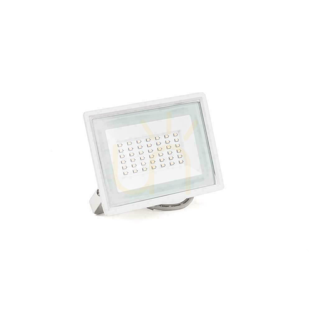 Zobacz Projektor LED V-TAC 30W SMD F-CLASS Biały VT-4934-W 6500K 2510lm Projektor LED V-TAC 30W SMD F-CLASS Biały VT-4934-W 6500K 2510lm
