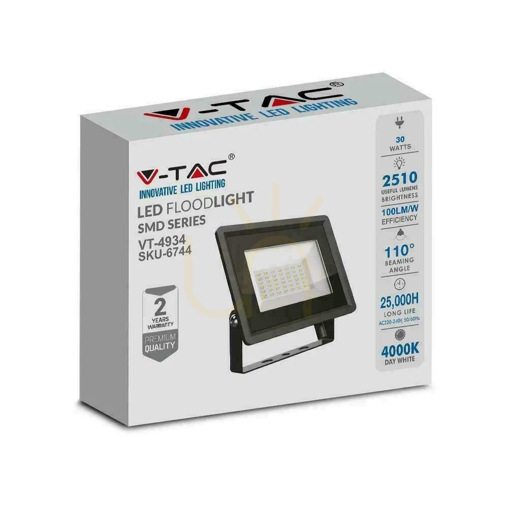 Wyświetl Projektor LED V-TAC 30W SMD F-CLASS Czarny VT-4934-B 4000K 2510lm Projektor LED V-TAC 30W SMD F-CLASS Czarny VT-4934-B 4000K 2510lm