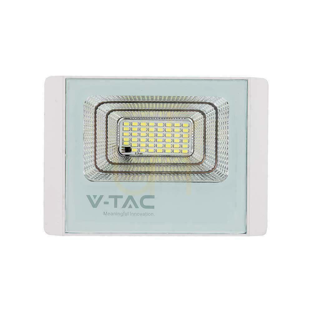 Wyświetl Projektor LED Solarny V-TAC 35W Biały IP65, Pilot, Timer VT-100W 4000K 2450lm Projektor LED Solarny V-TAC 35W Biały IP65, Pilot, Timer VT-100W 4000K 2450lm