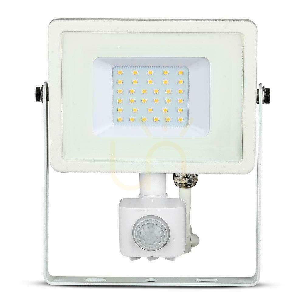 Sprawdź Projektor LED V-TAC 30W SAMSUNG CHIP Czujnik Ruchu Funkcja Cut-OFF Biały VT-30-S-W 3000K 2400lm 5 Lat Gwarancji Projektor LED V-TAC 30W SAMSUNG CHIP Czujnik Ruchu Funkcja Cut-OFF Biały VT-30-S-W 3000K 2400lm 5 Lat Gwarancji
