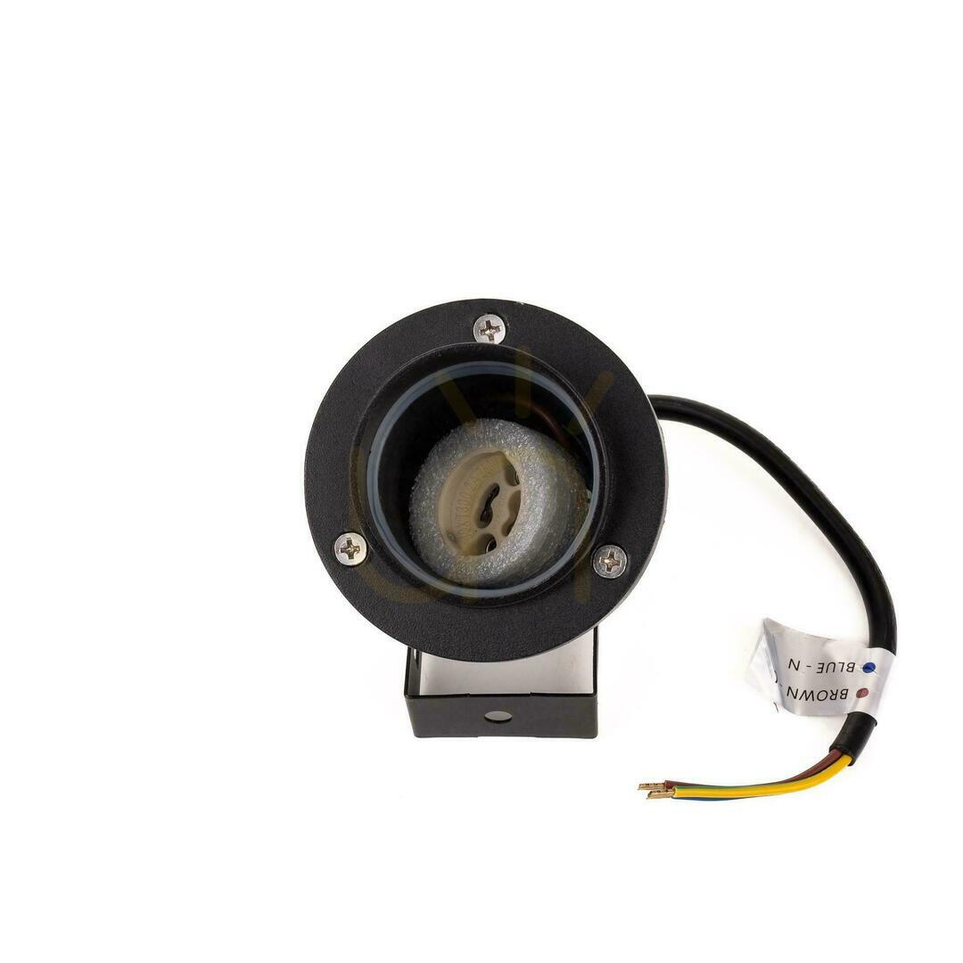 Obejrzyj Oprawa Gruntowa Ogrodowa Wbijana Aluminium GU10 Czarna z daszkiem IP65 V-TAC VT-1126 3 Lata Gwarancji Oprawa Gruntowa Ogrodowa Wbijana Aluminium GU10 Czarna z daszkiem IP65 V-TAC VT-1126 3 Lata Gwarancji