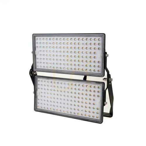 Sprawdź Projektor LED V-TAC 500W Czarny IP65 135Lm/W VT-48500 4000K 67500lm