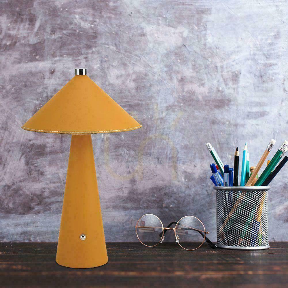 Wyświetl Lampka Biurkowa Nocna V-TAC 3W LED 33cm CCT Ładowanie USB-C Ściemnianie Żółta Skóra VT-10117-Y 3000K-6000K 240lm Lampka Biurkowa Nocna V-TAC 3W LED 33cm CCT Ładowanie USB-C Ściemnianie Żółta Skóra VT-10117-Y 3000K-6000K 240lm