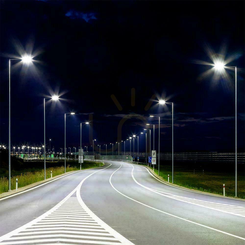 Obejrzyj Oprawa Uliczna LED V-TAC SAMSUNG CHIP z regulacją 150W 120Lm/W VT-169ST 4000K 17220lm 5 Lat Gwarancji Oprawa Uliczna LED V-TAC SAMSUNG CHIP z regulacją 150W 120Lm/W VT-169ST 4000K 17220lm 5 Lat Gwarancji