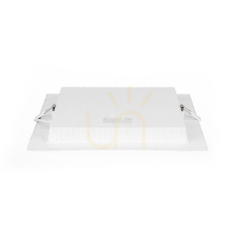 Zobacz Panel Wpuszczany V-TAC 12W LED SAMSUNG CHIP Kwadrat 170x170mm VT-61012SQ-S 3000K 1200lm Panel Wpuszczany V-TAC 12W LED SAMSUNG CHIP Kwadrat 170x170mm VT-61012SQ-S 3000K 1200lm