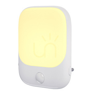 Biała Lampka Wtykowa Pati 2700 K + Pir small 0