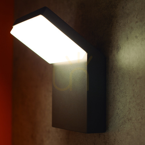 Sprawdź Zewnętrzna Lampa ścienna Mantra Mantra ALPINE 7045