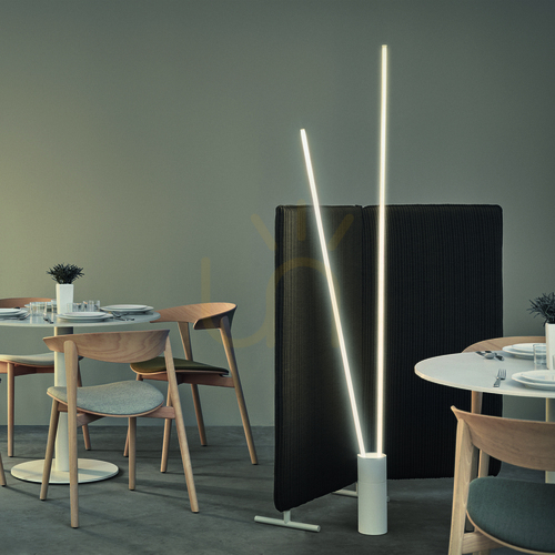 Sprawdź Biała lampa podłogowa Mantra VERTICAL 7345 LED 44 W z dimmerem