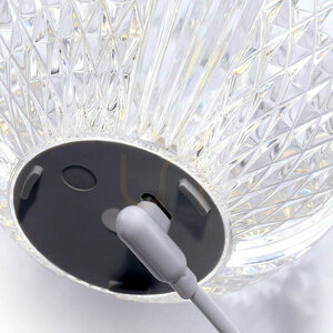 Mała lampa stołowa LED MARNI - Naturalny mosiądz QUINTIESSE 3 Mała lampa stołowa LED MARNI - Naturalny mosiądz QUINTIESSE small 3