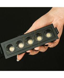 Zambelis S192 – czarna oprawa wpuszczana LED 12 W, 3000 K small 2