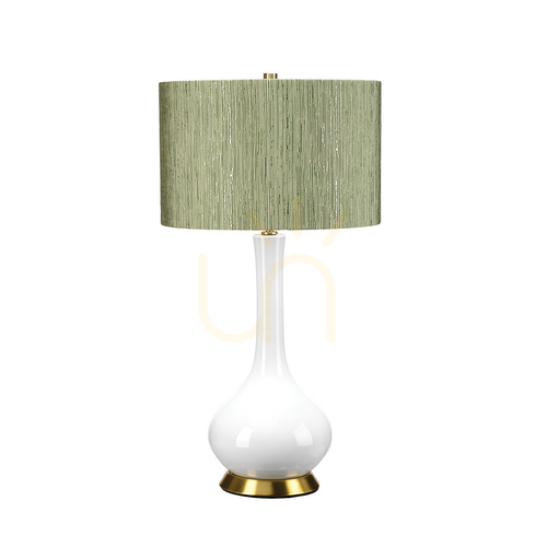 Sprawdź Lampa stołowa Milo - 1 źródło światła - Biała / Postarzany mosiądz Elstead