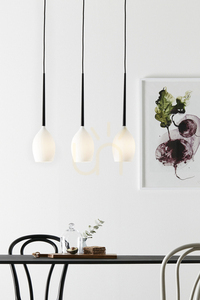 Lampa wisząca Markslojd Salut 3 106808 biała metal szkło 3-punktowa small 1