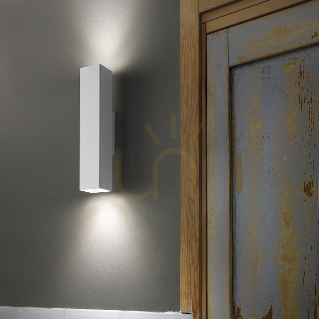 Zobacz Kinkiet Ideallux Look 370439 mosiężny 2xGU10 30 cm Kinkiet Ideallux Look 370439 mosiężny 2xGU10 30 cm