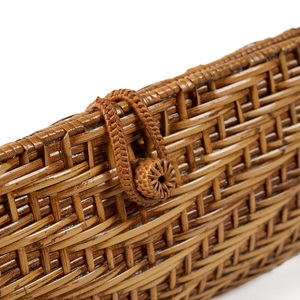Kopertówka BAZAR BIZAR The Clutch-a-lot naturalna z rattanu 28 cm small 16
