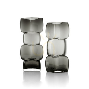 Wazon szklany The Cubes Dark Grey M, Glass Collection small 4