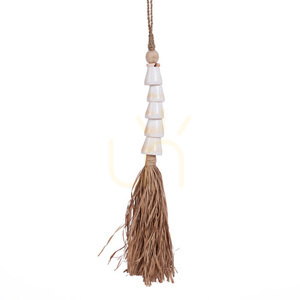 Brelok muszla Cone Shell z frędzlami Natural White small 5