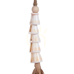 Brelok muszla Cone Shell z frędzlami Natural White small 7