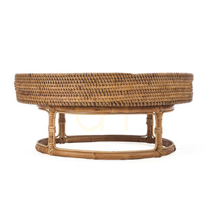 Okrągła taca rattanowa na podstawie Bazar Bizar The Rattan Rise Tray, Ø 50 cm, wys. 22 cm, naturalny brąz small 3