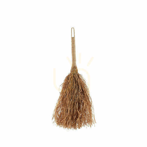 Sprawdź Miotła dekoracyjna Bazar Bizar The Grumpy Broom Natural 68 cm BAVE033N