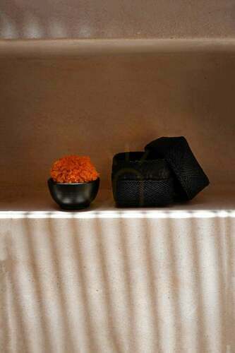 Sprawdź Koszyk wiklinowy Beaded Collection czarny L 20x20x15 cm