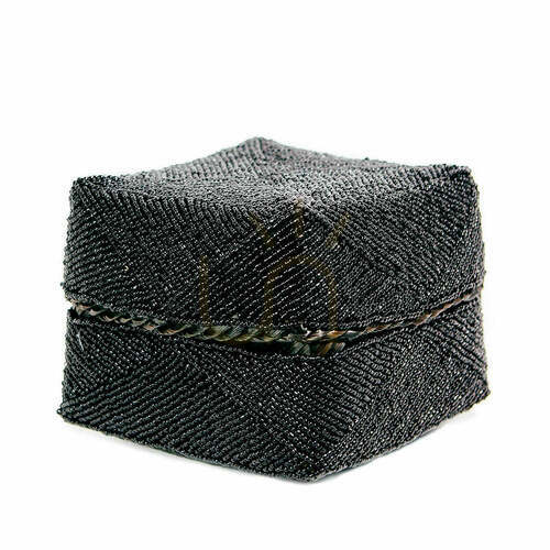 Sprawdź Koszyk wiklinowy Beaded Collection czarny L 20x20x15 cm