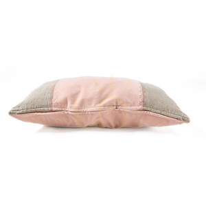 Poszewka na poduszkę BAZAR BIZAR The Velvet Divorce Natural Pink 30 × 50 cm 4 Poszewka na poduszkę BAZAR BIZAR The Velvet Divorce Natural Pink 30 × 50 cm small 4