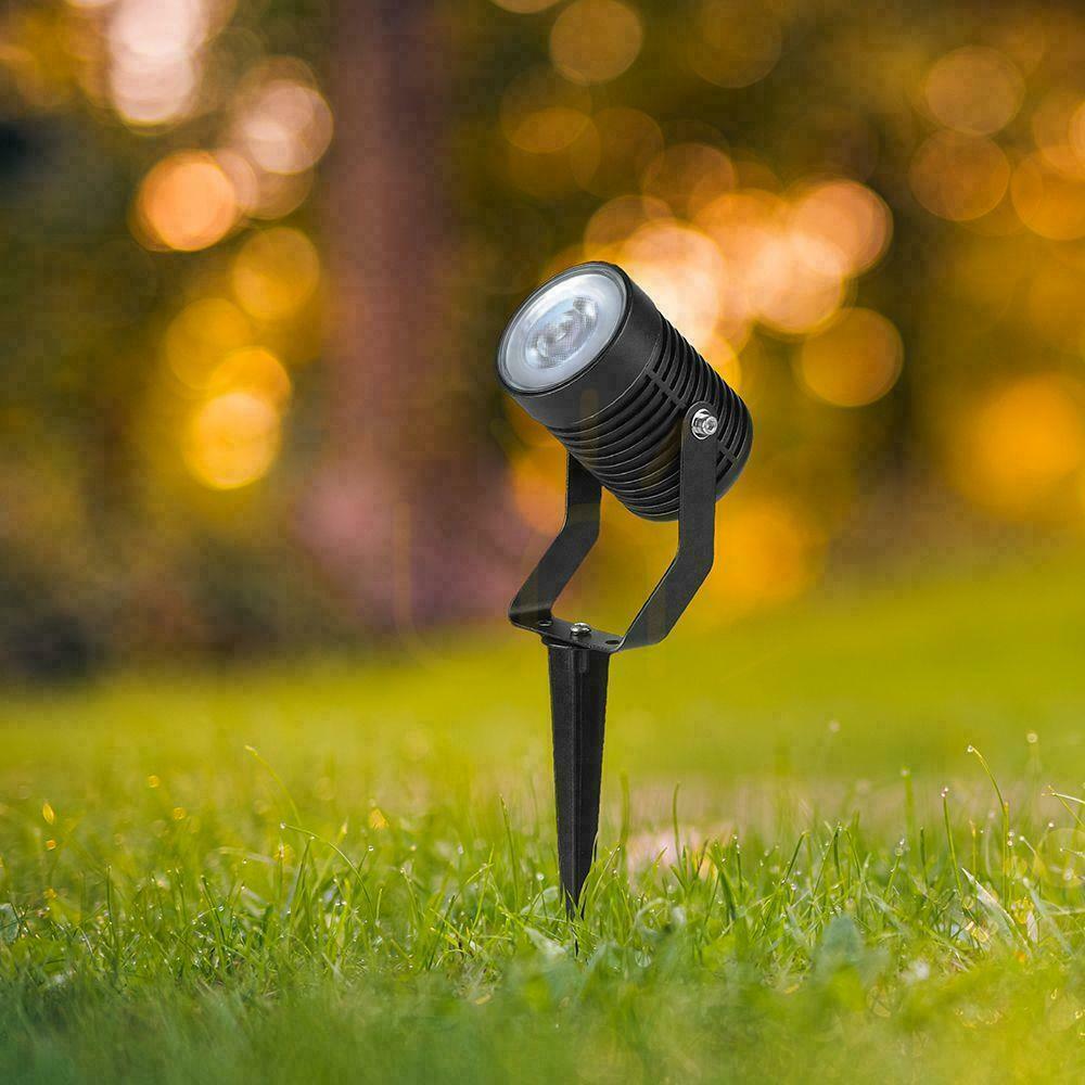 Pokaż Oprawa gruntowa ogrodowa wbijana aluminium GU10 czarna IP65 VT-44005 3 lata gwarancji Oprawa gruntowa ogrodowa wbijana aluminium GU10 czarna IP65 VT-44005 3 lata gwarancji