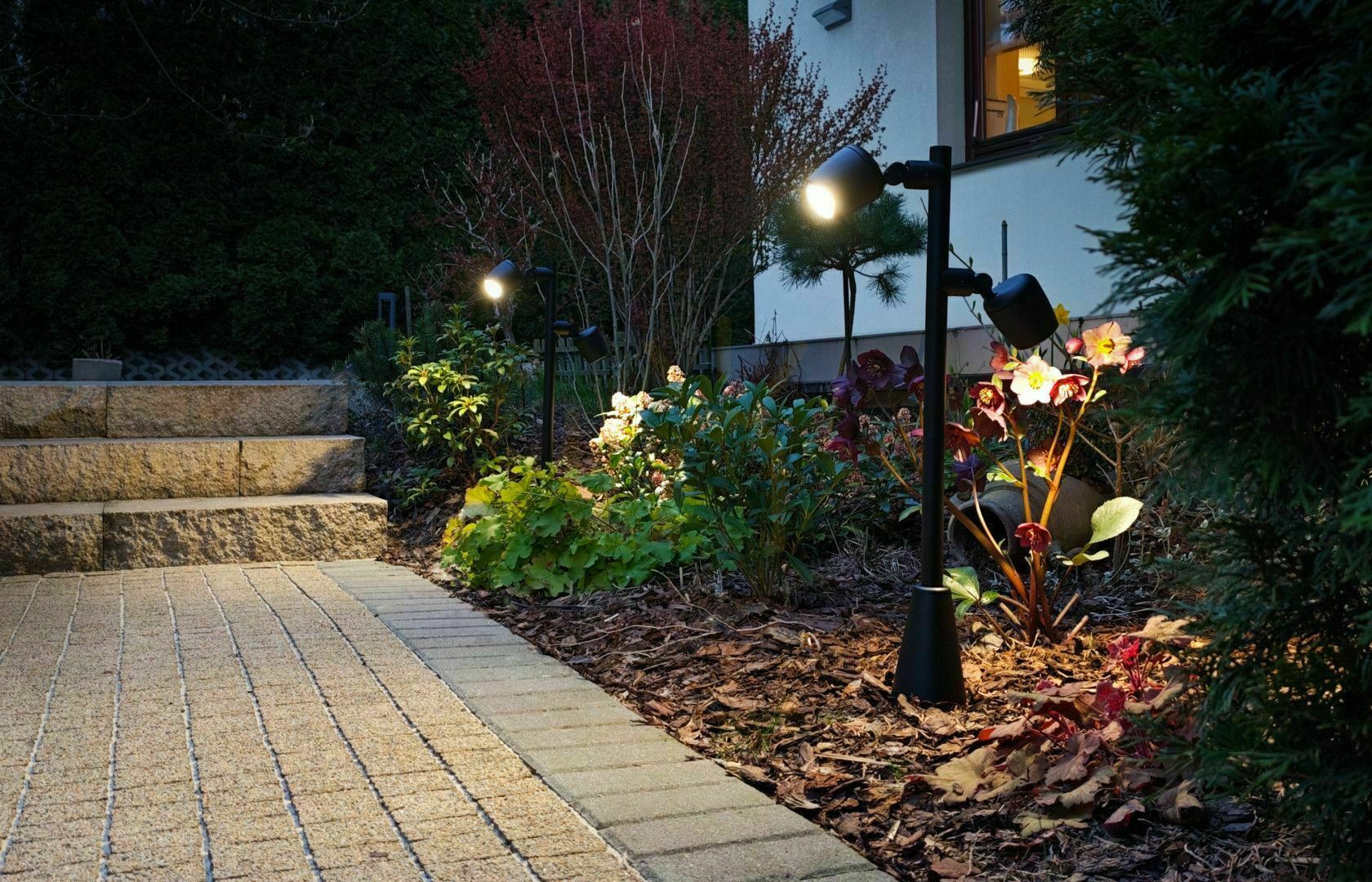Pokaż Lampa zewnętrzna stojąca regulowane głowice SU-MA Dublo DBL-700 czarny 70 cm LED GU10 IP65 Lampa zewnętrzna stojąca regulowane głowice SU-MA Dublo DBL-700 czarny 70 cm LED GU10 IP65