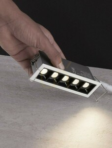 Oczko Sufitowe liniowe BETARRO Luces Exclusivas LE65128 LED 10W 743 lm 3000K białe 14,7 cm small 1