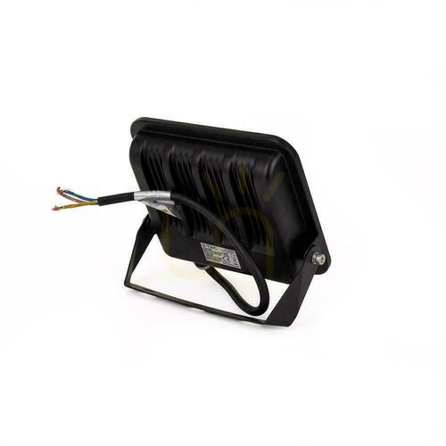 Sprawdź Naświetlacz LED V-TAC CREE CHIP 50W 185Lm/W czarny VT-4456 4000K 9250lm 6 lat gwarancji